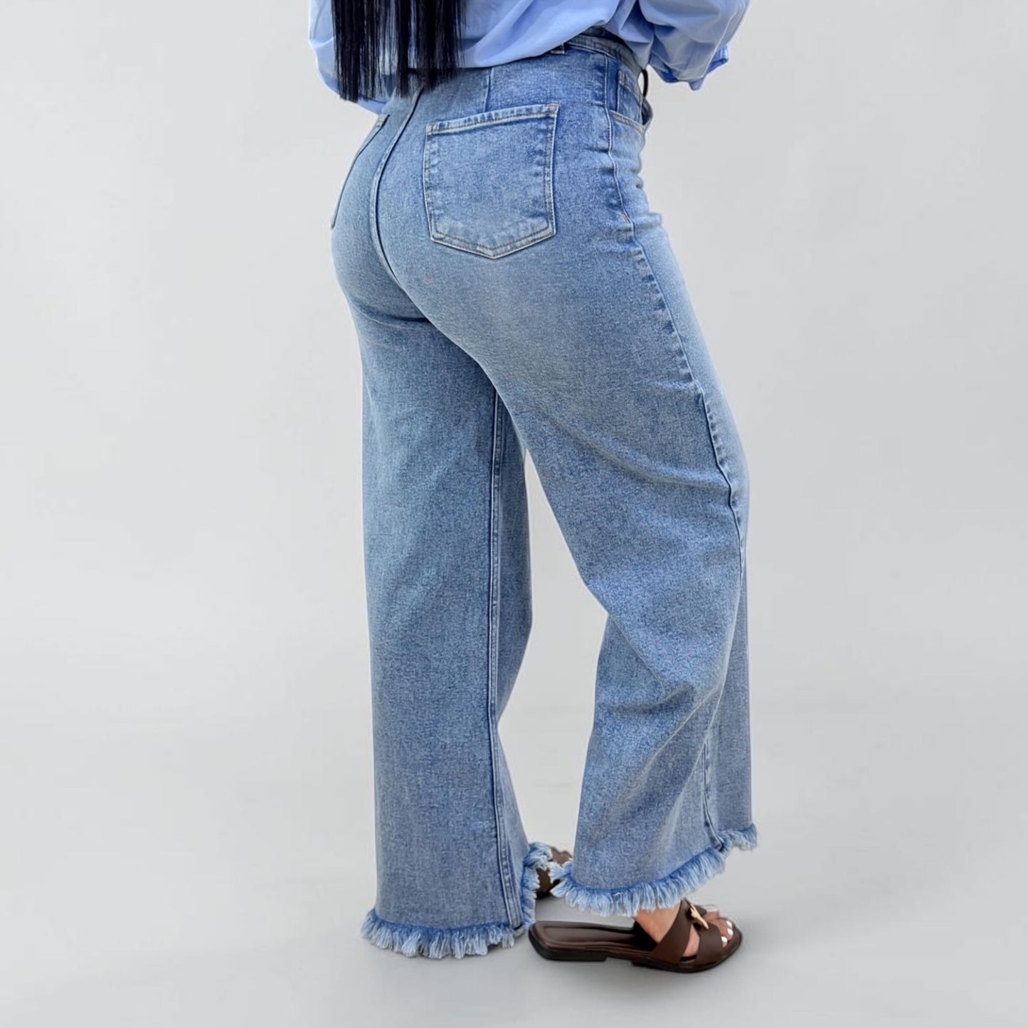 WIDE LEG PETITE DESILACHADO / TONO DEGRADADO