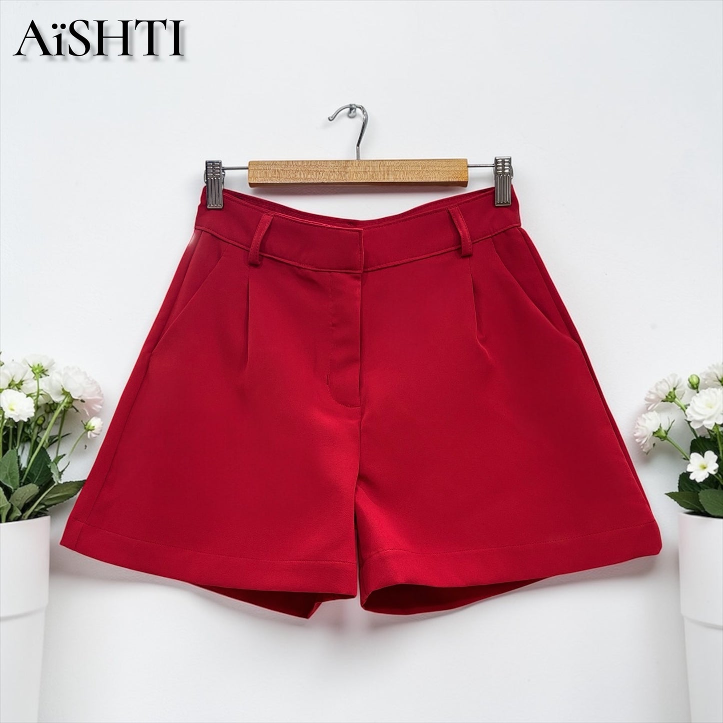 SHORT TELA/ SASTRE : TONO ROJO