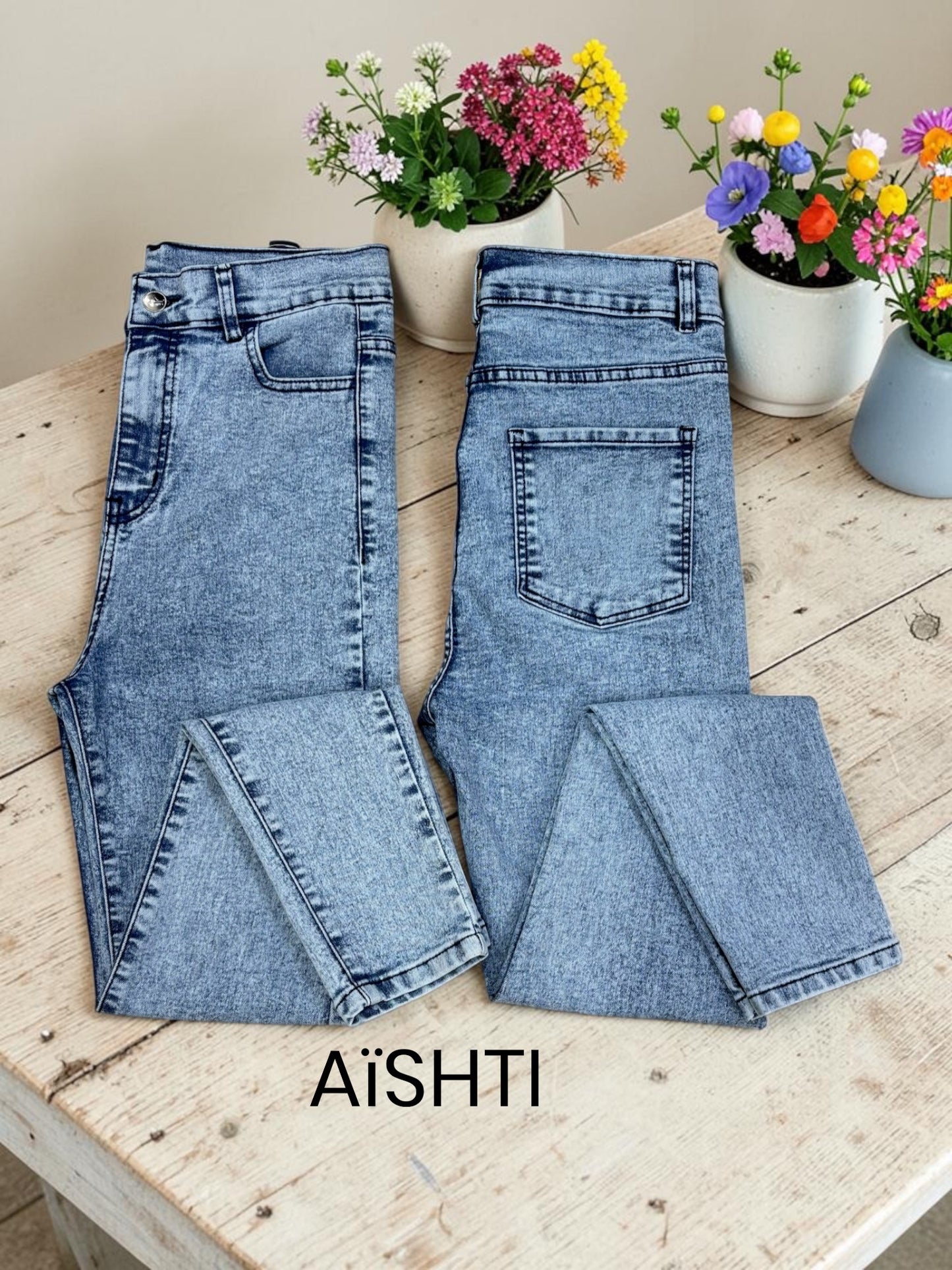 SKINNY JEANS / TONO HIELO LLANO