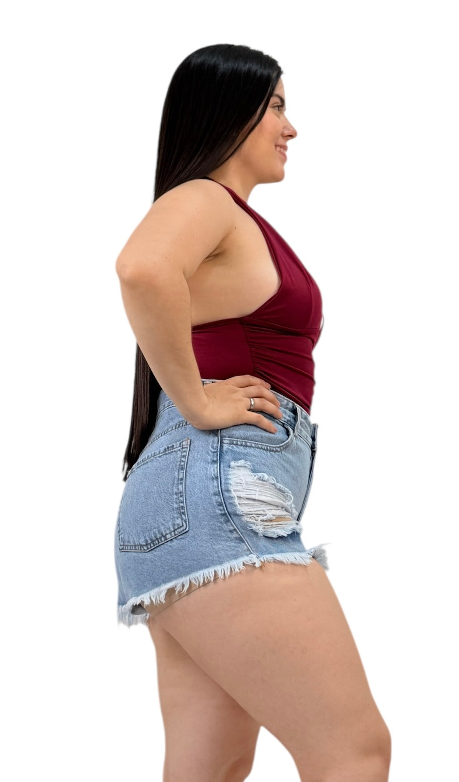 SHORT DESILACHADO RÍGIDO/ TONO CELESTE CON HUECO