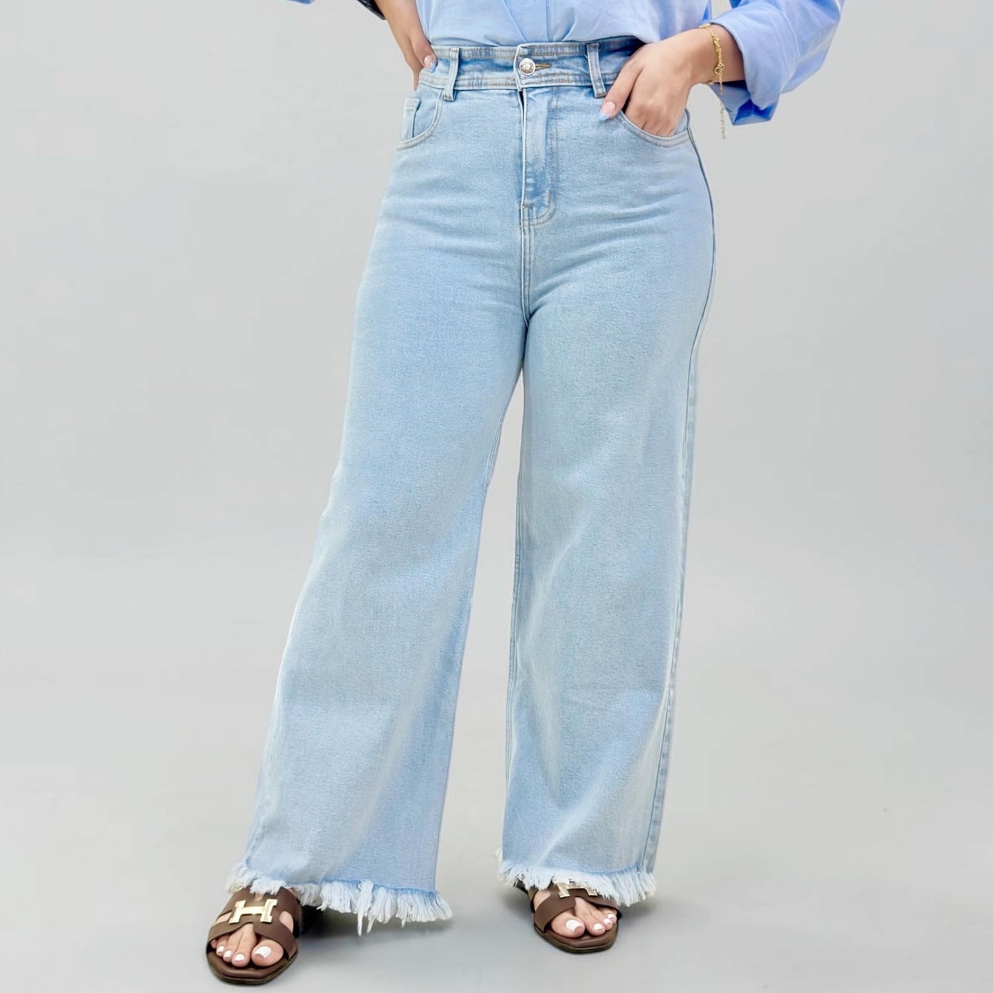 WIDE LEG PETITE DESILACHADO/ TONO CELESTE