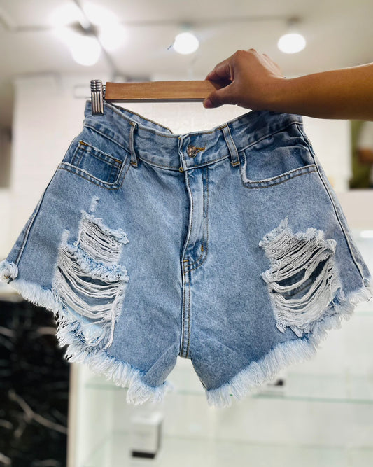 SHORT DESILACHADO