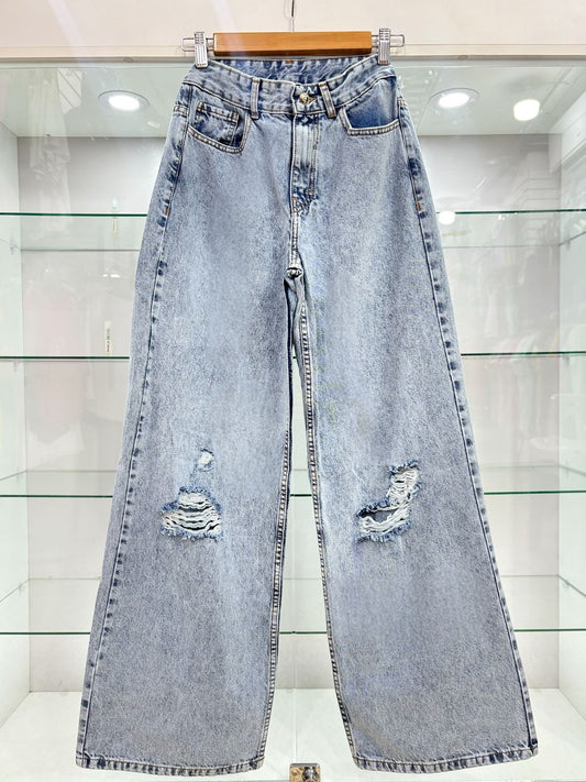BAGGY JEANS RIGIDO / DEGRADADO CLARO CON HUECO